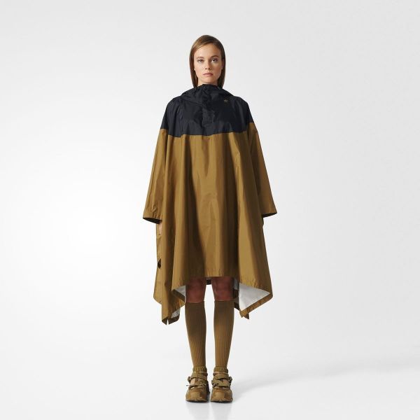 Picture of Hyke Poncho